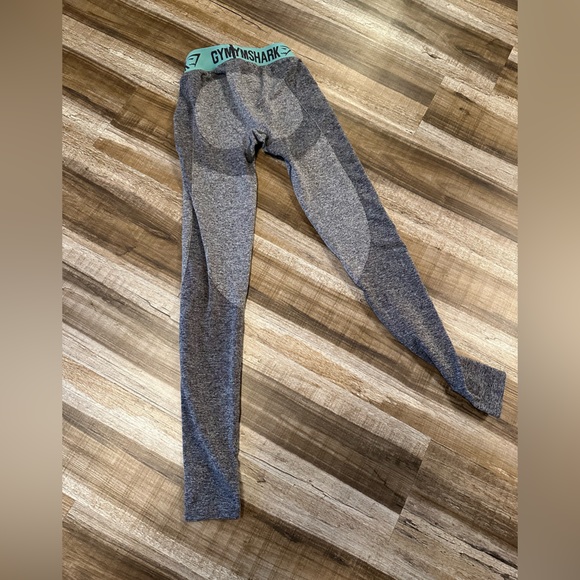 Gymshark leggings XS - Picture 2 of 3